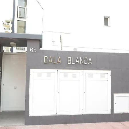 Апартаменты Cala Blanca Solo Familias Гандия